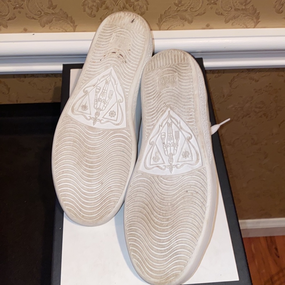 Gucci Women’s Ace Interlocking G Sneakers - Picture 8 of 11